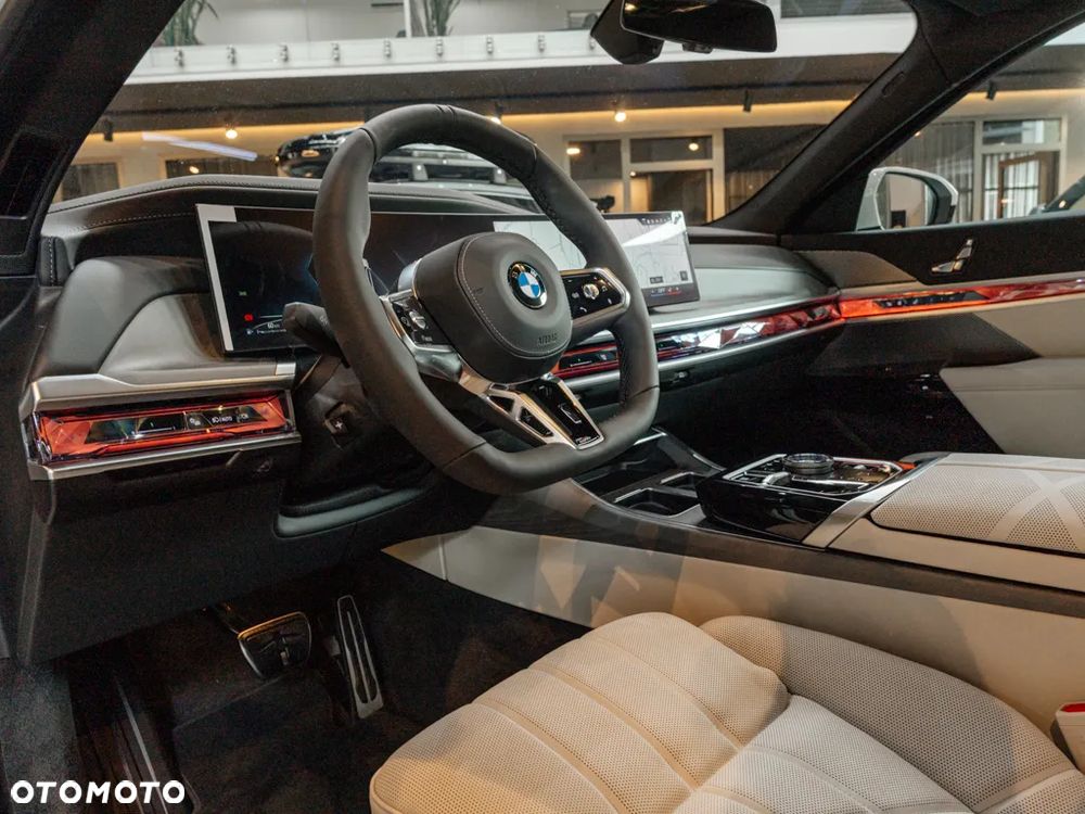 BMW Seria 7 740d xDrive - 5