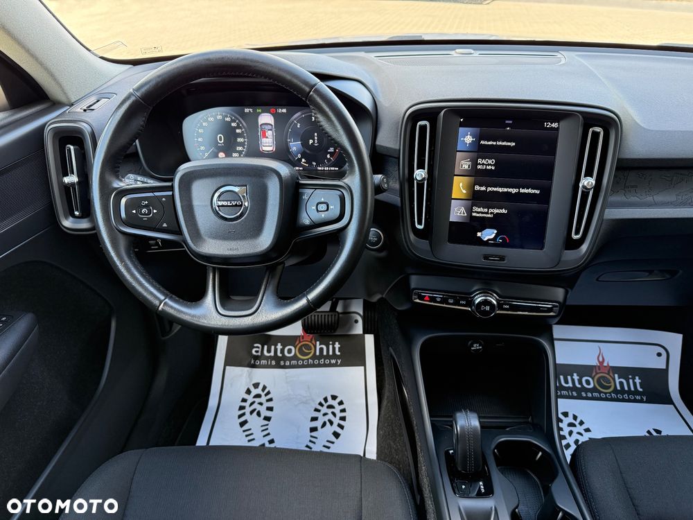 Volvo XC 40 D3 Momentum - 28