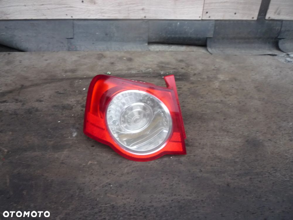 VW PASSAT B6 SEDAN LAMPA TYLNA LEWA LUB PRAWA - 8