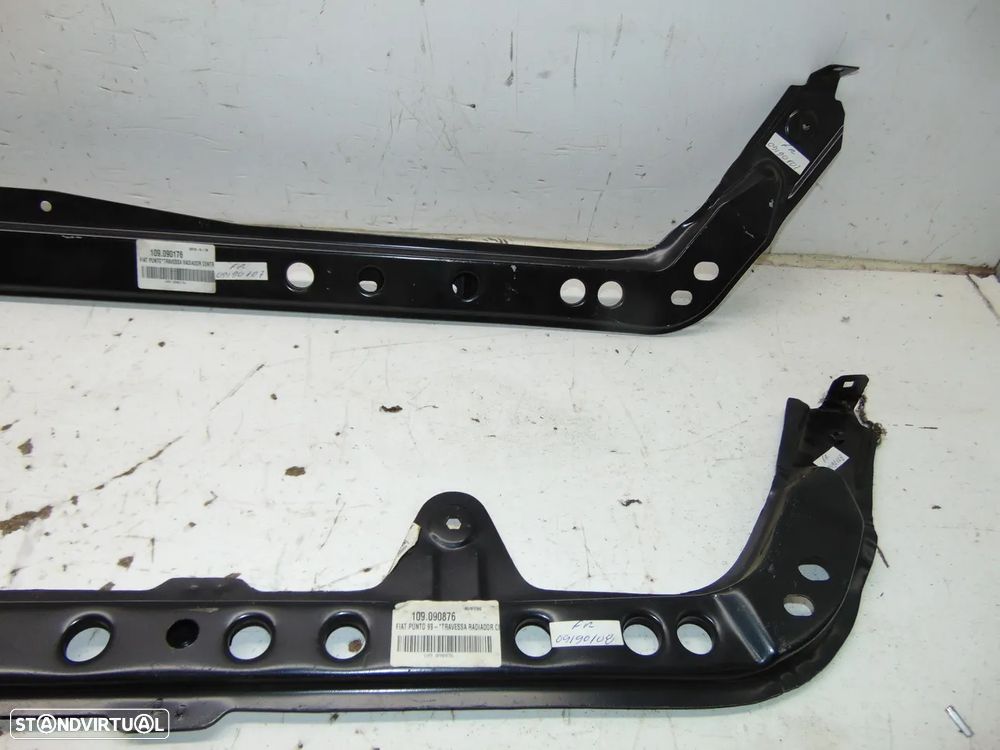 Fiat Punto travessa central - 4