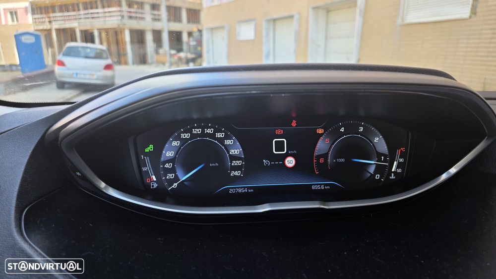 Peugeot 3008 BlueHDi 120 Stop & Start Allure - 13