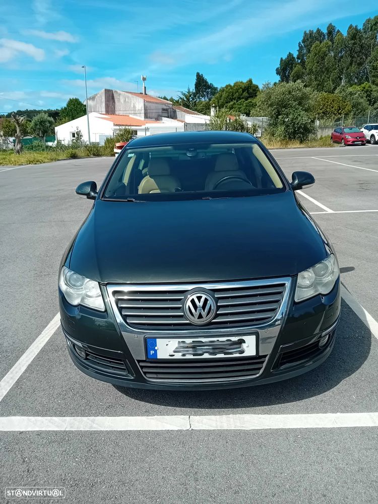 VW Passat 2.0 TDI Sportline - 1