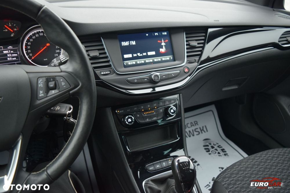 Opel Astra 1.4 T Dynamic - 23