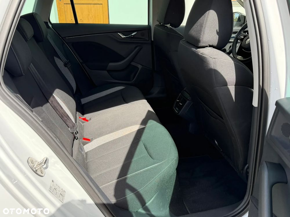 Skoda Kamiq 1.0 TSI Selection - 11