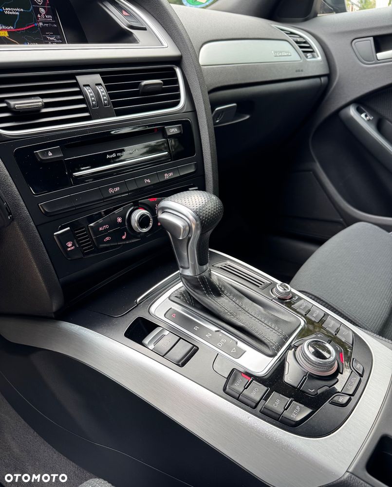 Audi A4 - 12