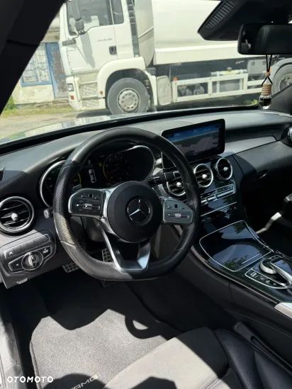 Mercedes-Benz Klasa C 300 9G-TRONIC - 13