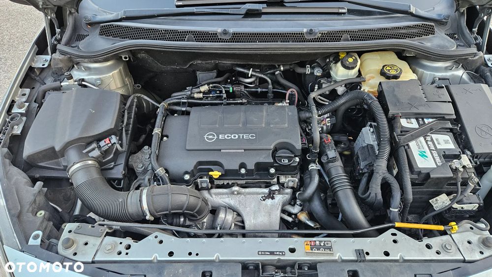 Opel Astra 1.4 T Cosmo - 19