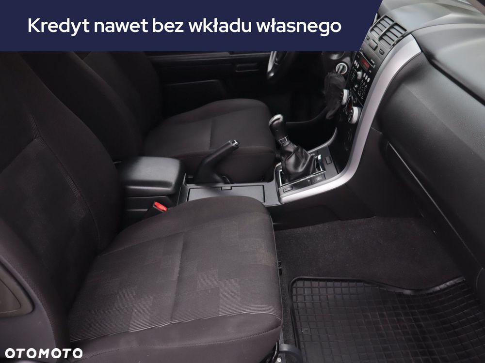Suzuki Grand Vitara - 11