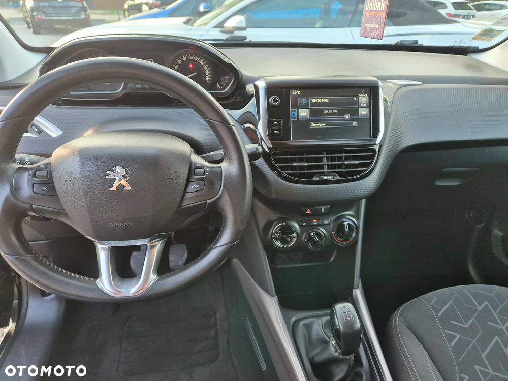 Peugeot 2008 - 7