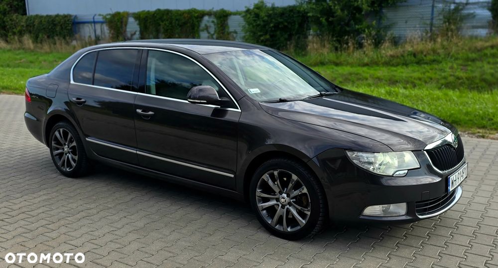 Skoda Superb 2.0 TDI Ambition DSG - 6