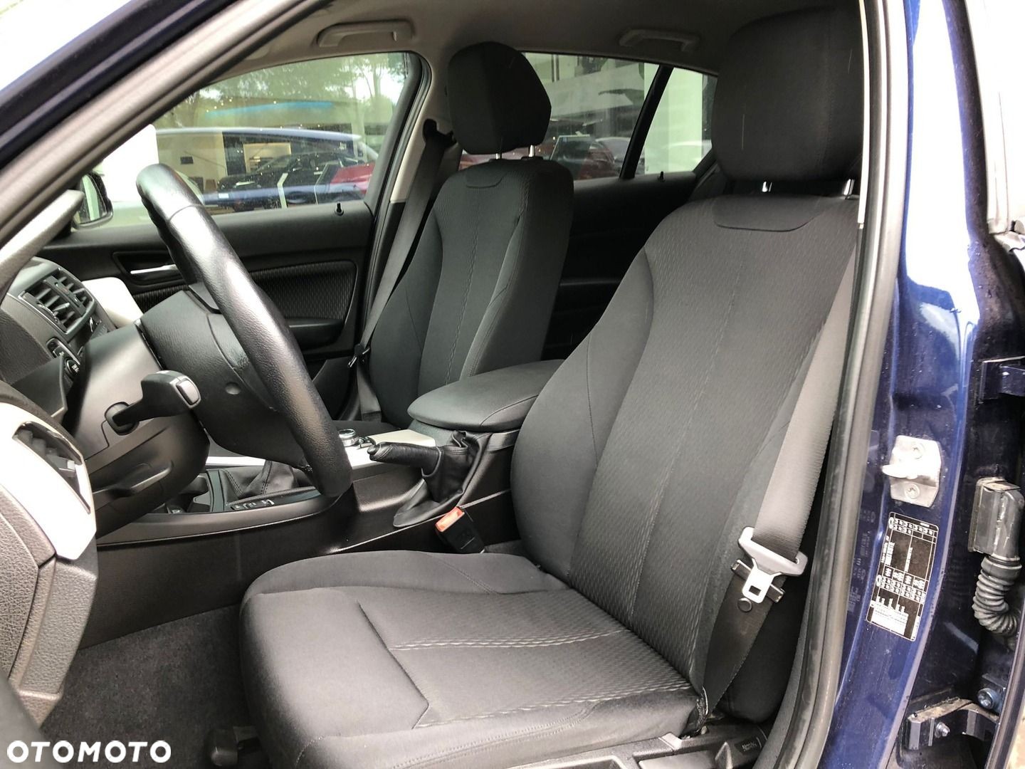 BMW Seria 1 118d - 6