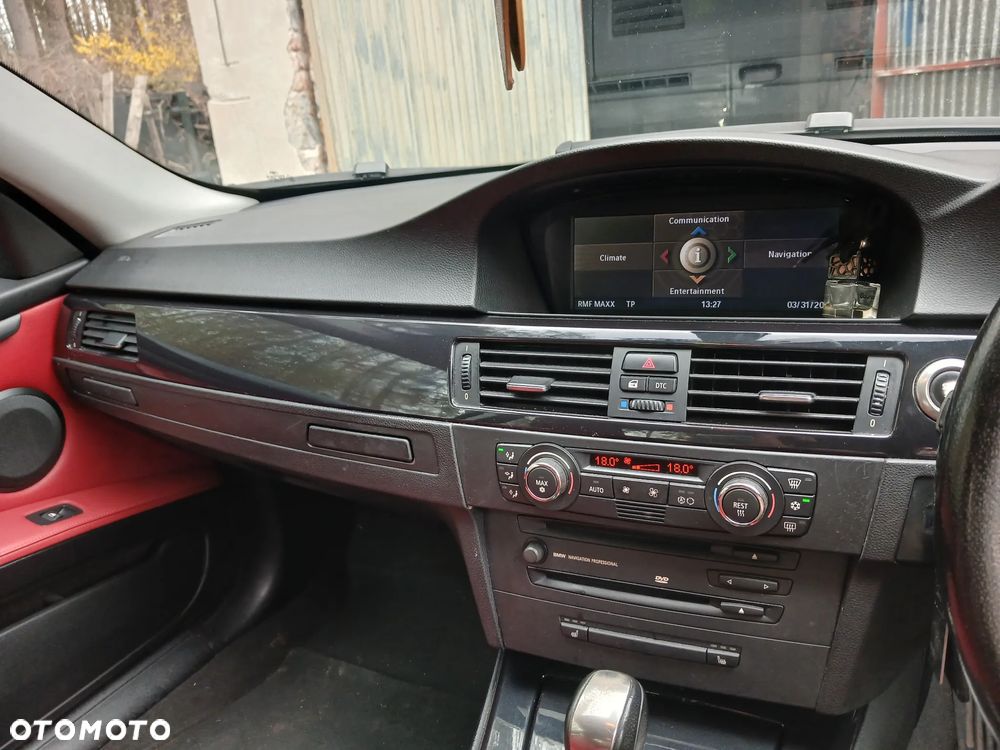 BMW Seria 3 335d Edition Exclusive - 13