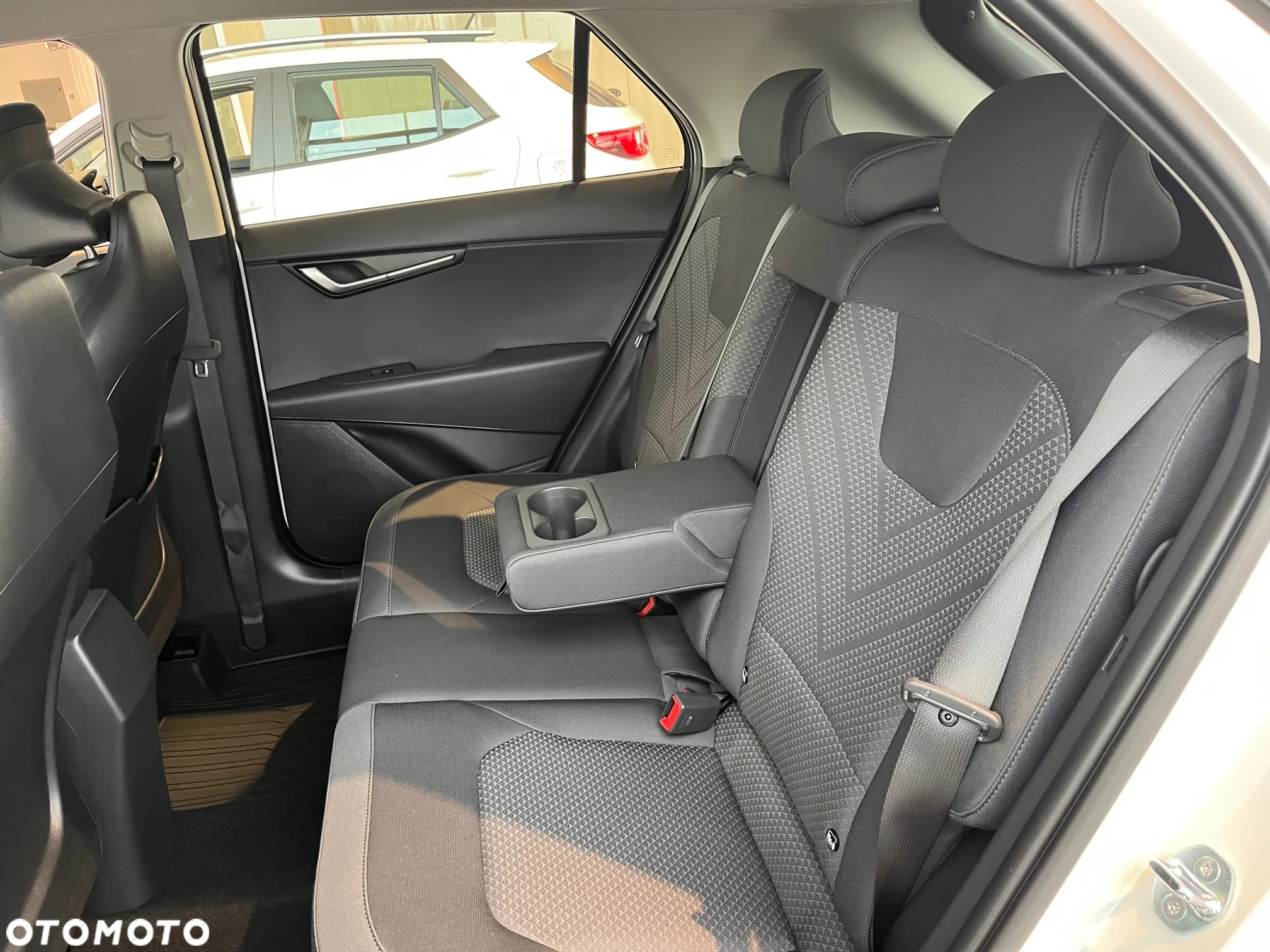 Kia Niro - 12