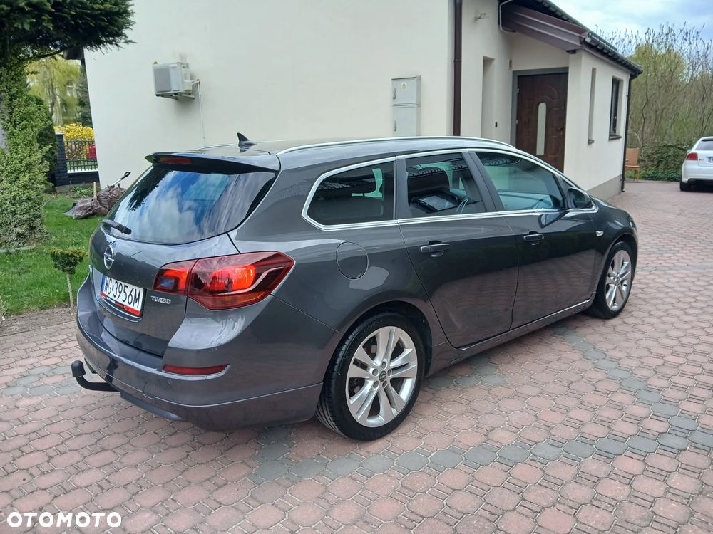 Opel Astra - 8