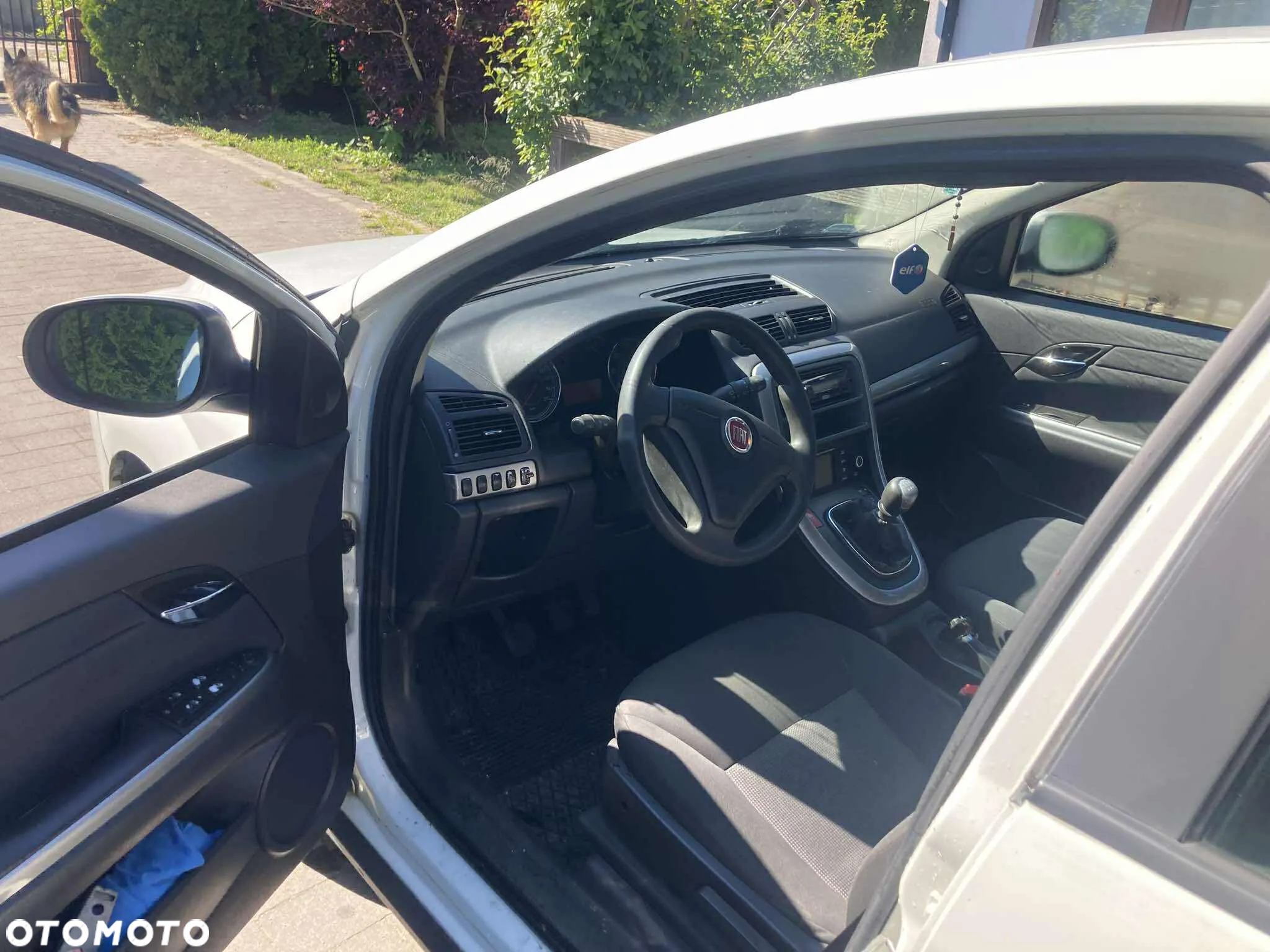 Fiat Croma 1.9 JTD Active - 4