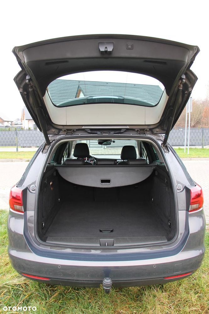 Opel Astra 1.6 CDTI Cosmo - 15