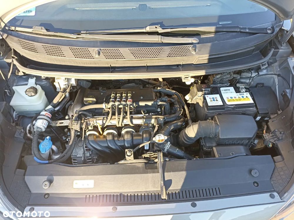 Hyundai ix20 1.6 BlueDrive Comfort - 18