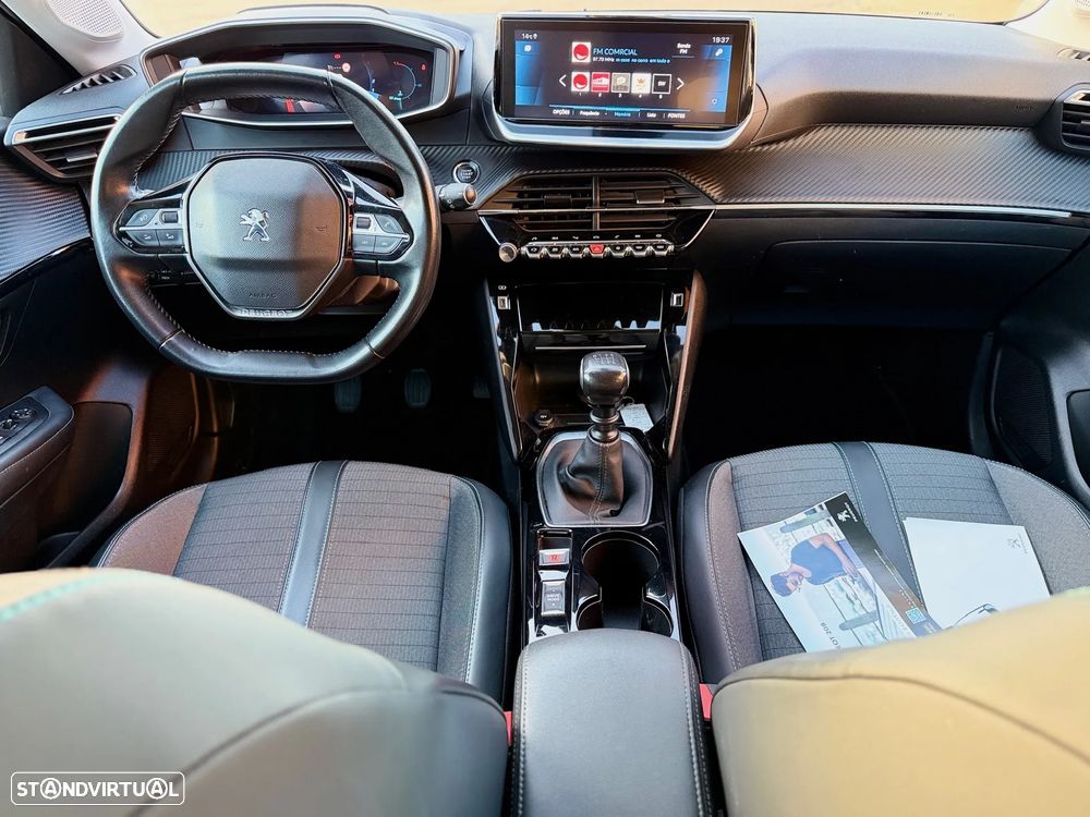 Peugeot 208 1.2 PureTech Allure Pack - 4