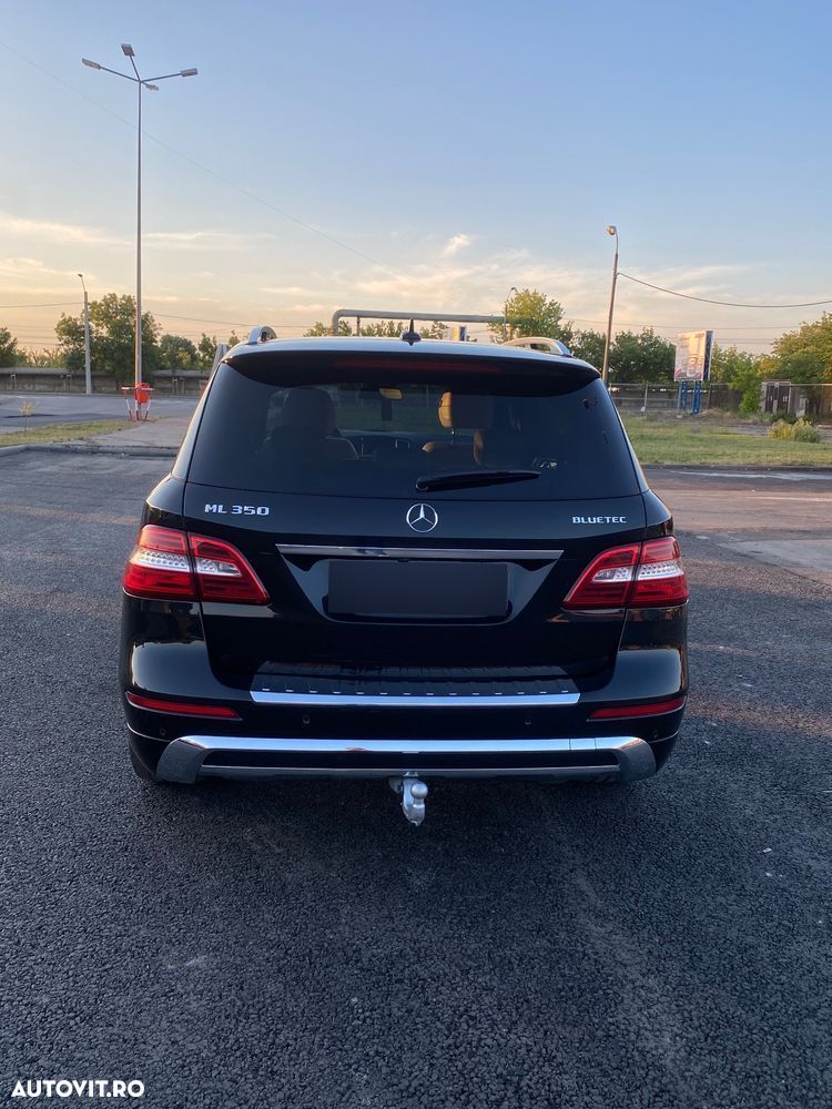 Mercedes-Benz ML 350 BlueTEC 4MATIC 7G-TRONIC Edition 1 - 4