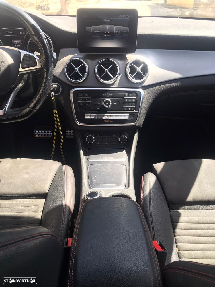 Mercedes-Benz CLA 220 (CDI) d 4Matic 7G-DCT AMG Line - 5