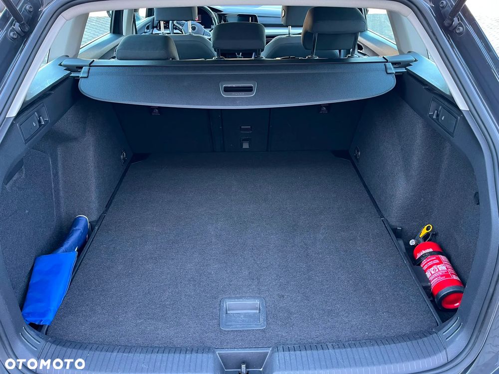 Volkswagen Golf 1.5 TSI EVO Life - 11
