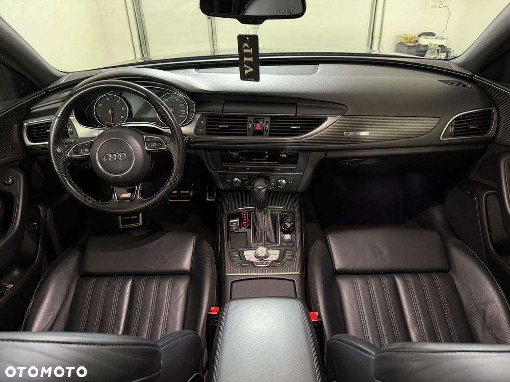Audi A6 Avant - 25
