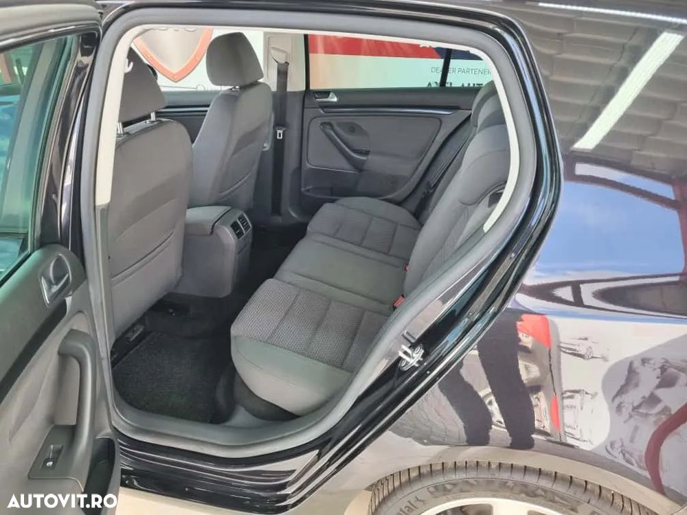 Volkswagen Golf 1.4 TSI GT Sport - 23