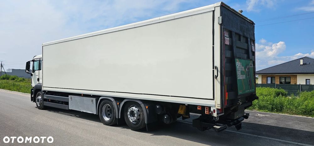 MAN TGS 26 320, 2018r kontener 24 paletowy winda Euro6 - 3