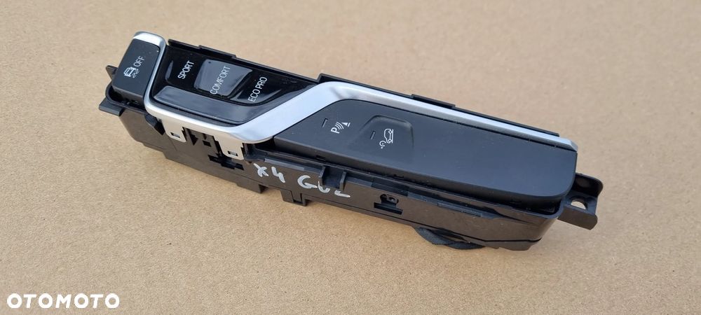 BMW X4 G02 2018- Przełącznik trybów jazdy - 3