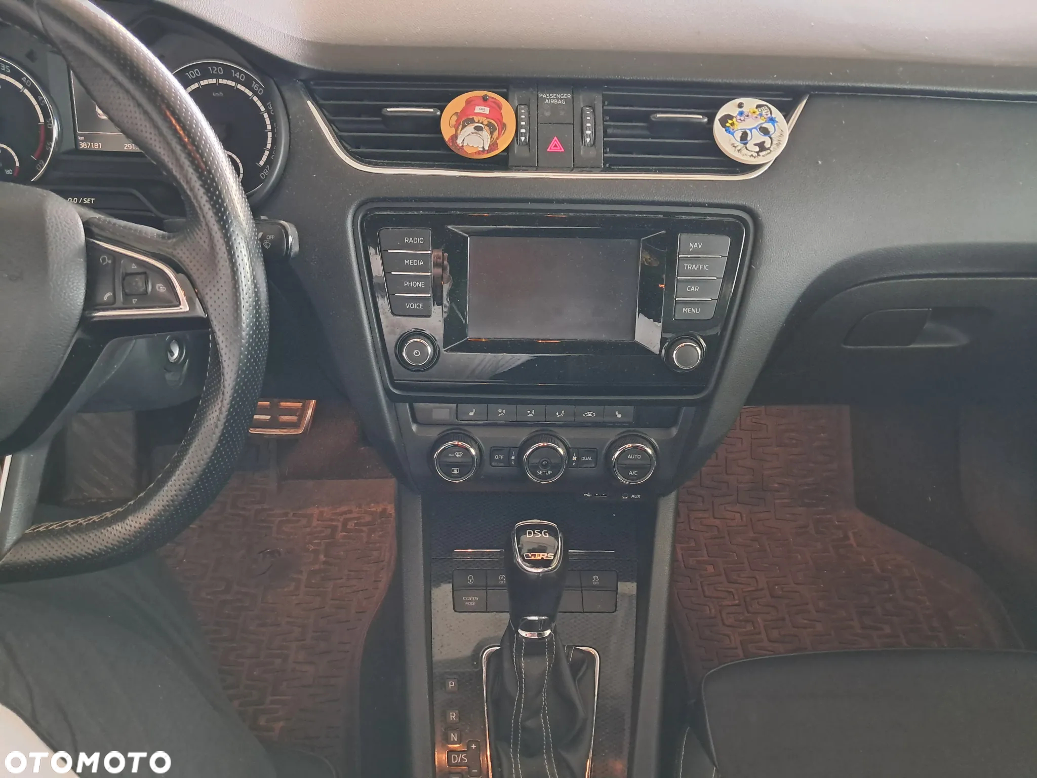 Skoda Octavia 2.0 TDI RS DSG - 12