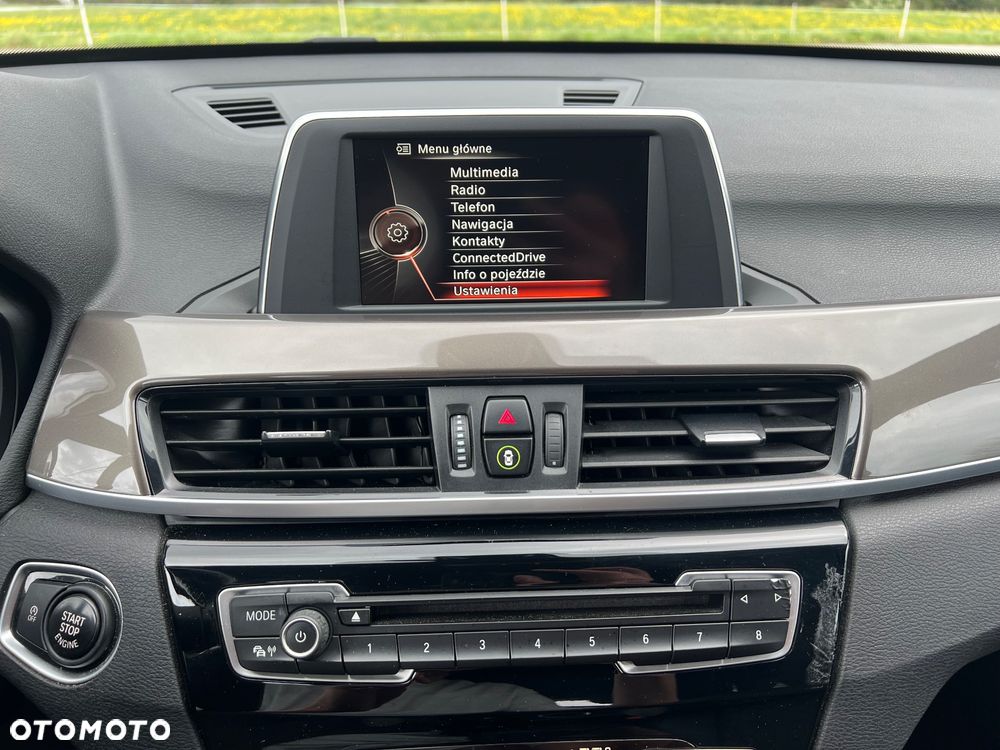 BMW X1 xDrive18d Sport Line - 20