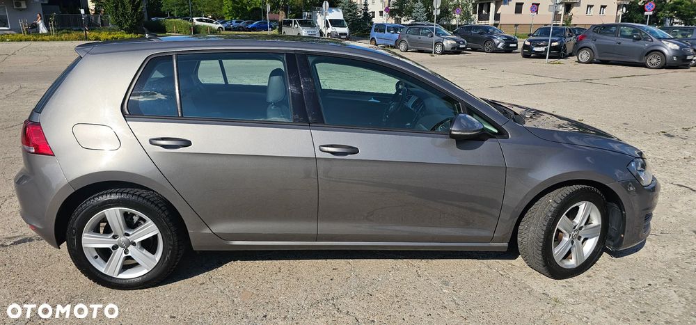 Volkswagen Golf 1.6 TDI BlueMotion Trendline - 3
