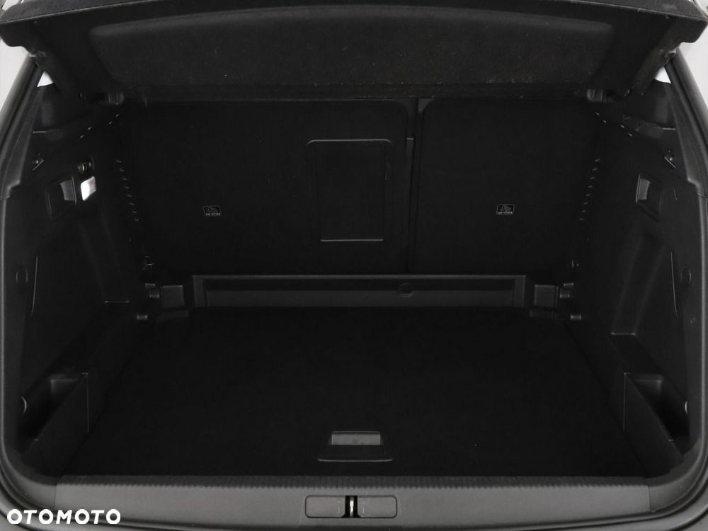 Peugeot 3008 1.2 PureTech Allure Pack S&S - 21