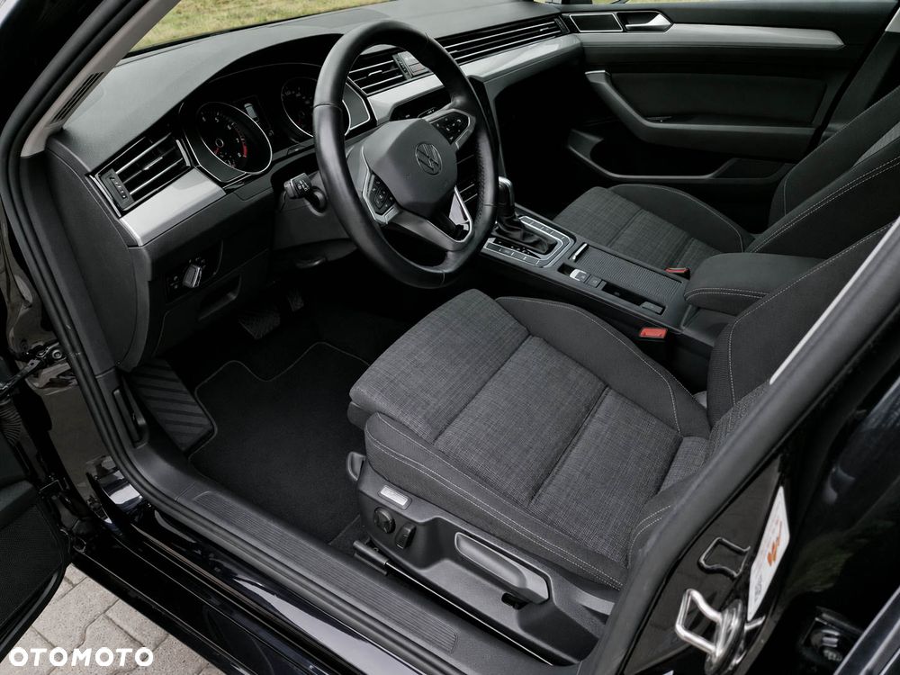 Volkswagen Passat 2.0 TSI Business DSG - 7