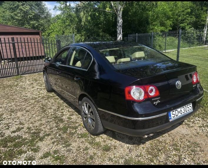Volkswagen Passat 2.0 TDI Trendline - 2