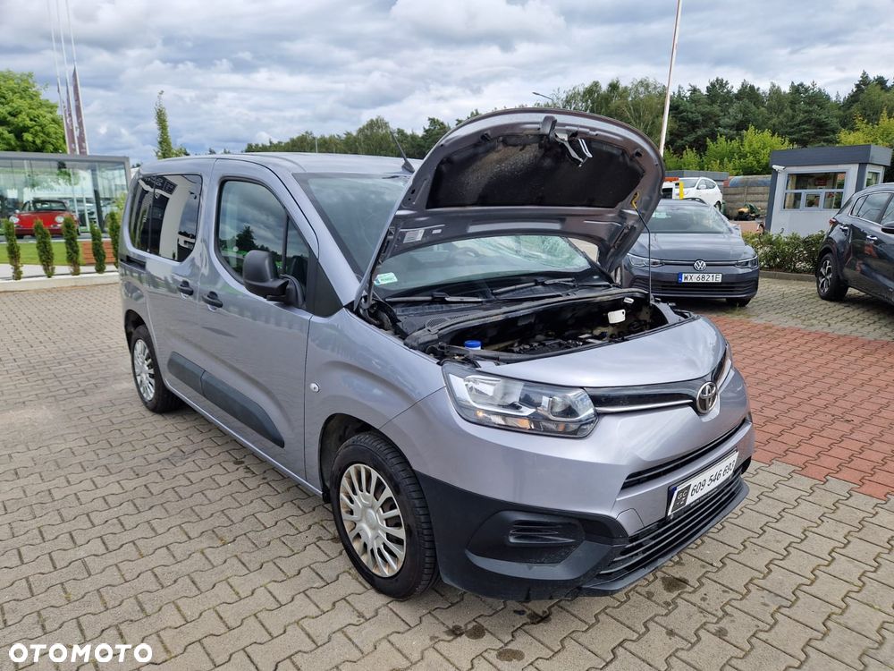 Toyota Proace City Verso 1.5 D-4D Family - 4