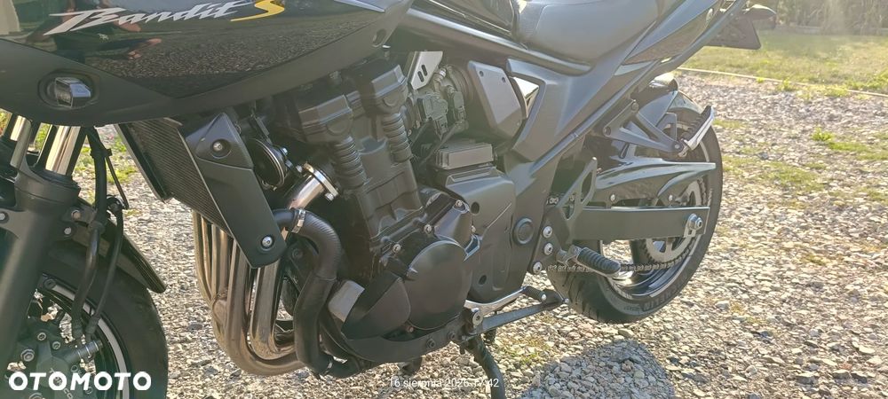 Suzuki Bandit - 8