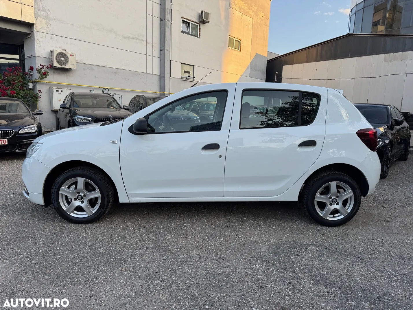 Dacia Sandero 0.9 TCe Prestige - 8