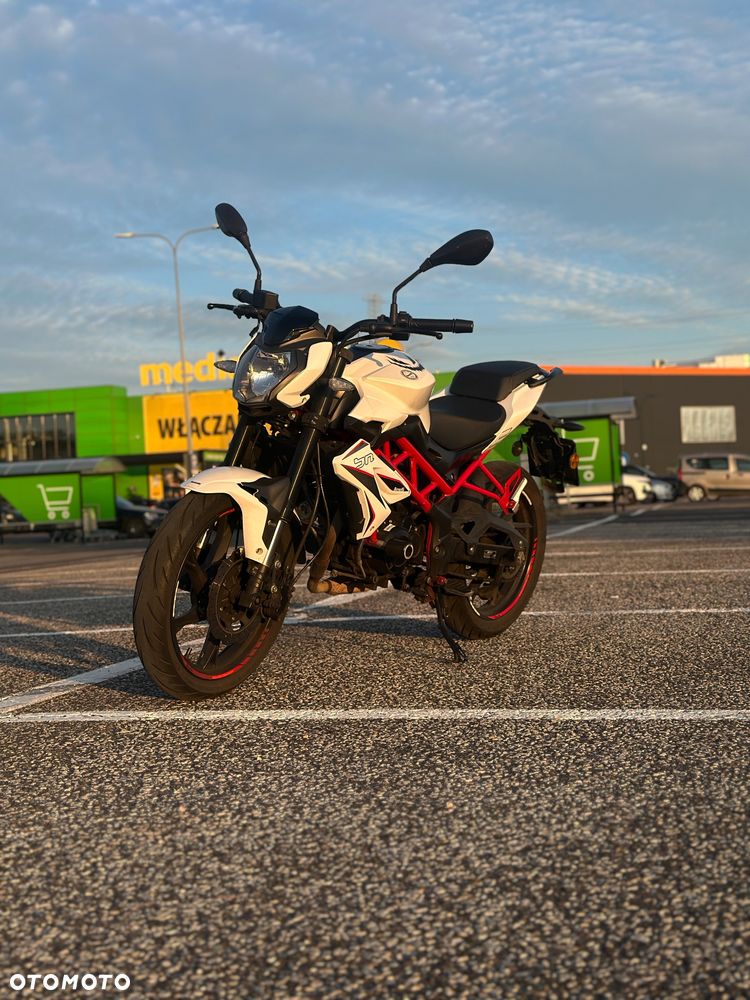 Benelli BN 125 - 6