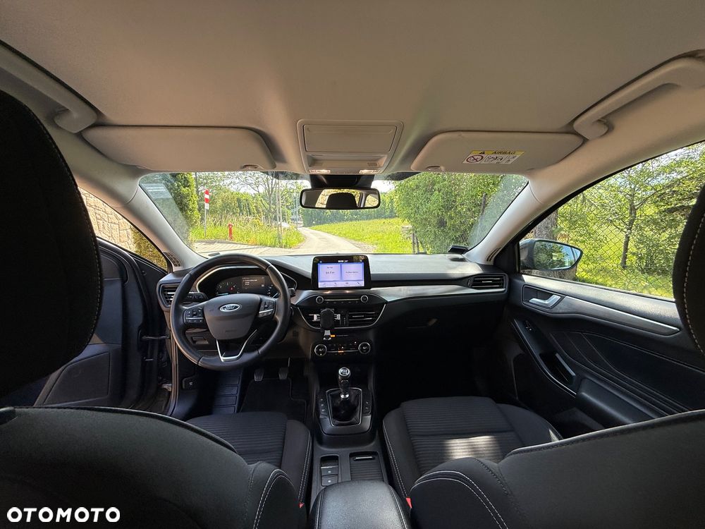 Ford Focus - 8