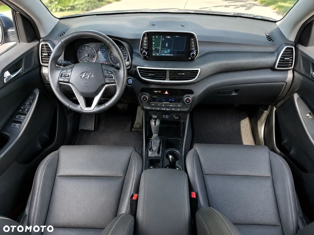 Hyundai Tucson - 8