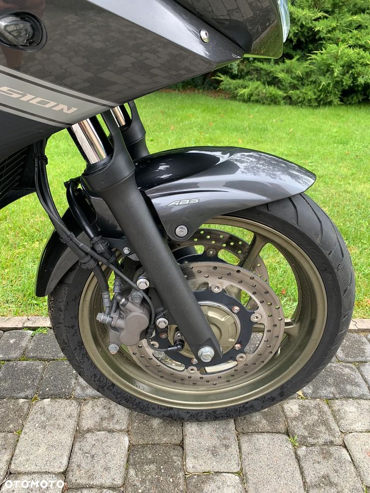 Yamaha XJ - 19