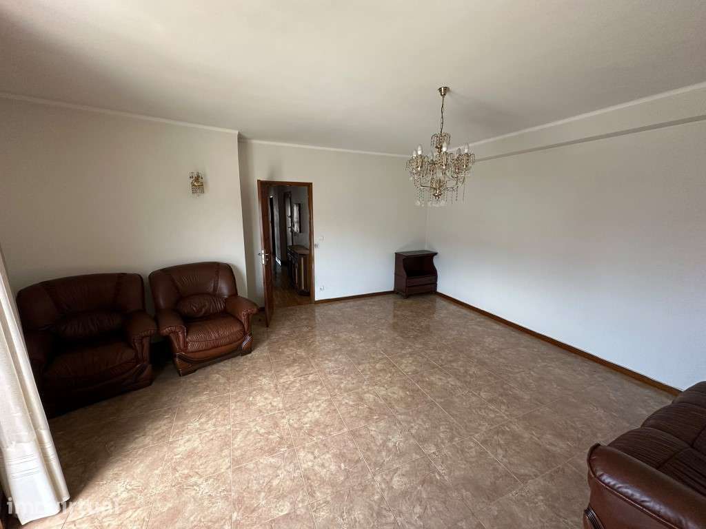 Apartamento T2+1 no centro da Maia - Grande imagem: 4/25