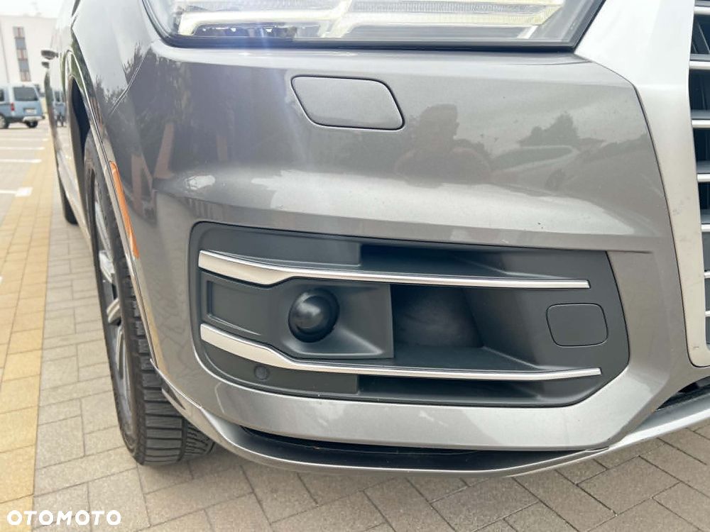 Audi Q7 - 36