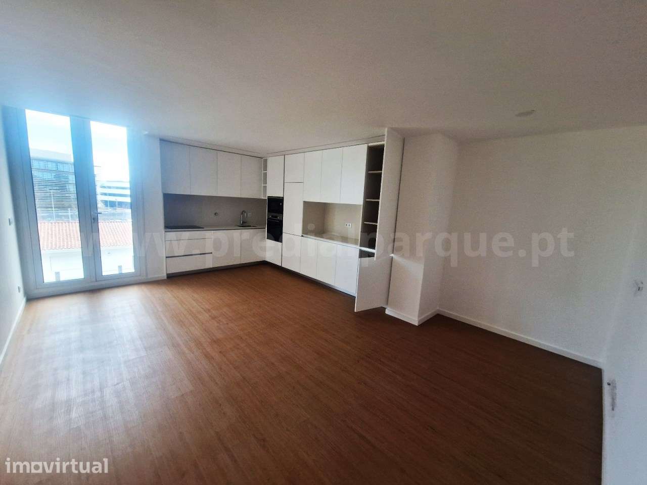 Apartamento T2 com 2 varandas, junto ao NorteShopping - Grande imagem: 3/20