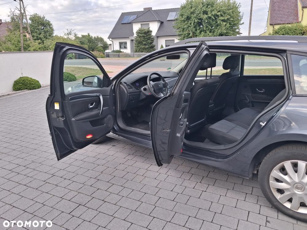 Renault Megane 1.5 dCi Dynamique - 11