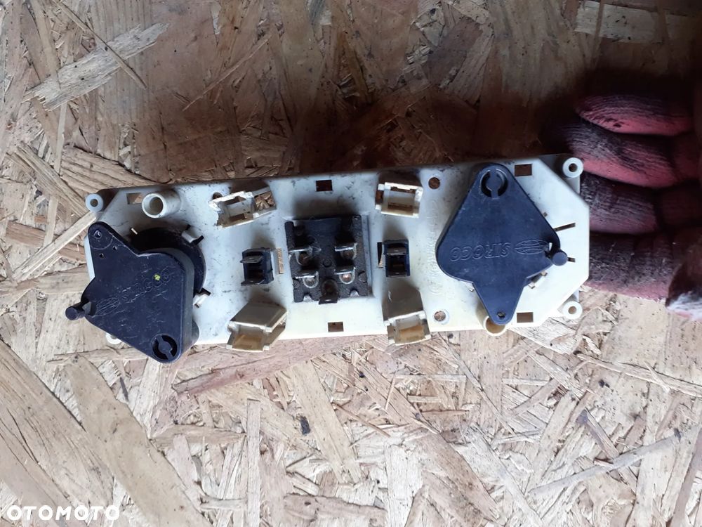 12021 Przełączniki panel nadmuchu AIXAM A741 - 2