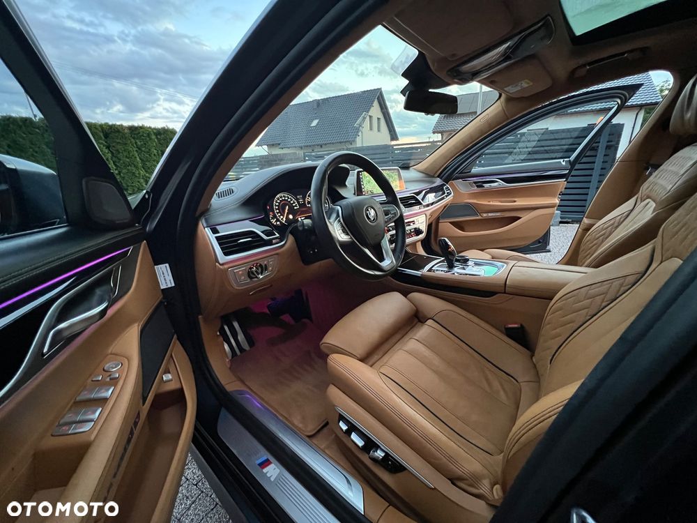 BMW Seria 7 740d xDrive - 8