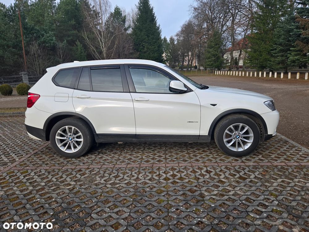 BMW X3 xDrive28i - 2