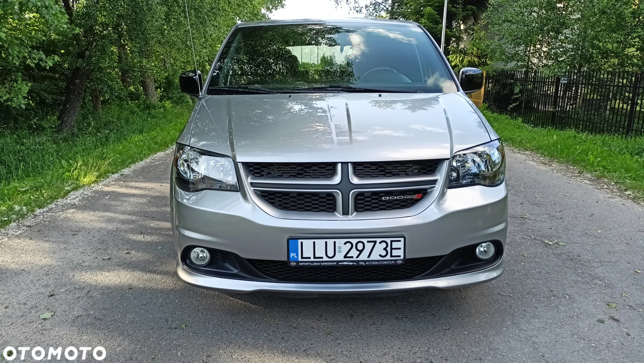 Dodge Grand Caravan - 3
